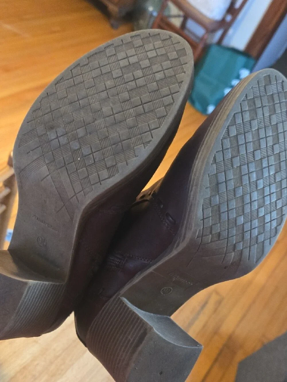 Maurices Brown Whipstitch Block Heel Ankle Boots Size 9 1/2